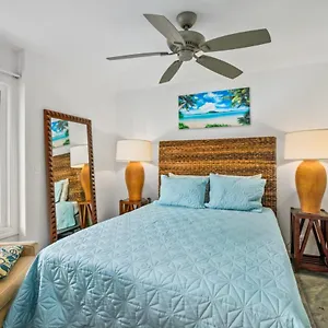 https://2br-kauai-kailani-condo-pool-walk-to-ocean-shops-ac-kk117.hotelsinhawaii.org