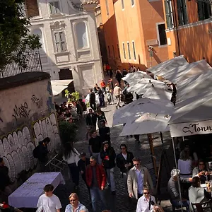 https://annas-home.it-romehotels.com